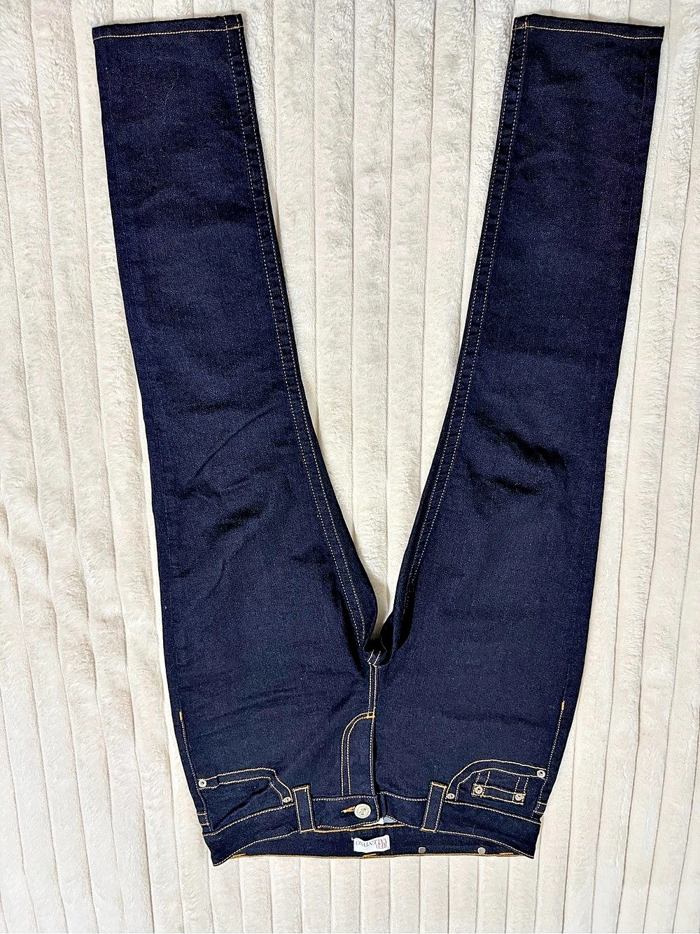 RED Valentino Jeans in Blue Like New size 29